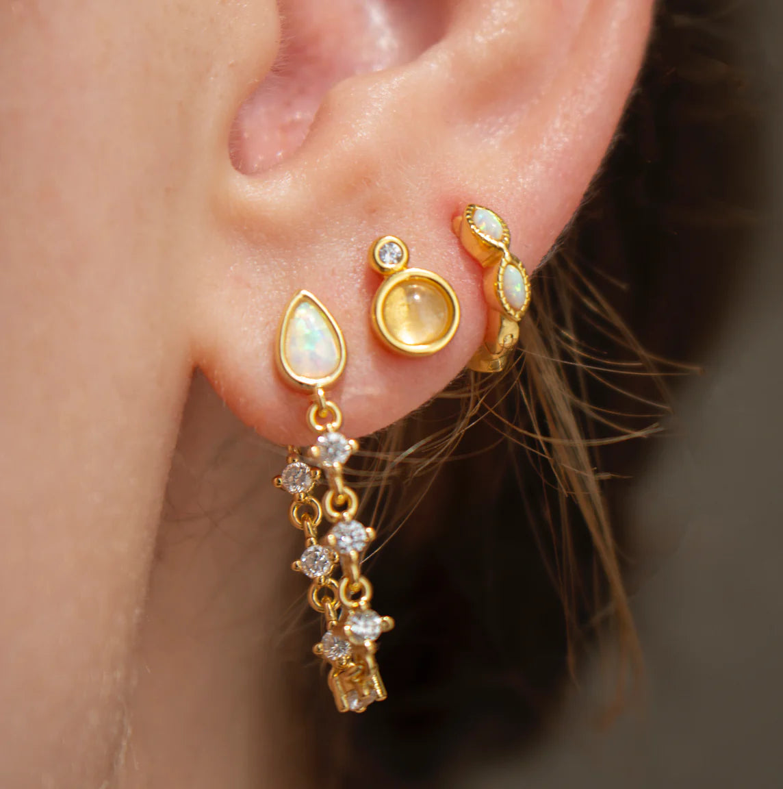 Reese Moonstone Studs Gold