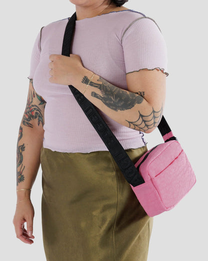 Baggu Camera Crossbody - Azalea Pink